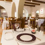 Logis Bienvenue Hotel Doué-la-Fontaine