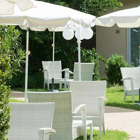 Logis Bienvenue Hotel