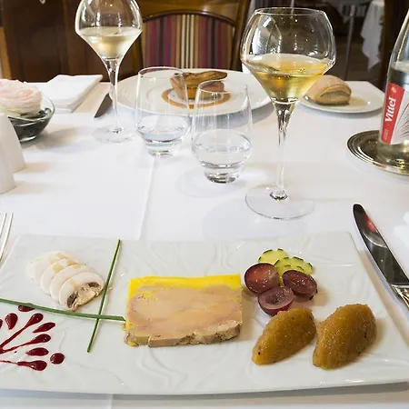 Logis Bienvenue Doue-la-Fontaine