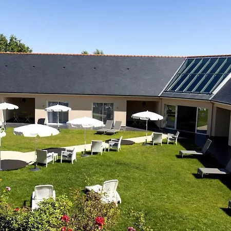 Logis Bienvenue 3* Doué-la-Fontaine